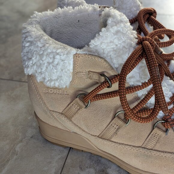 Sorel 'Evie' Waterproof Cozy Lace Booties (women's 6.5) - Picture 6 of 10